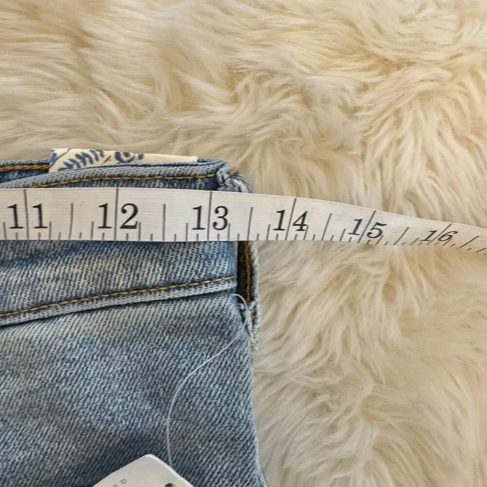 Pilcro and The Letterpress The Cigarette Distressed Denim Jeans 28 NWT